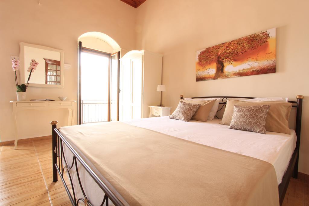 Athanasia'S House Symi Exterior photo